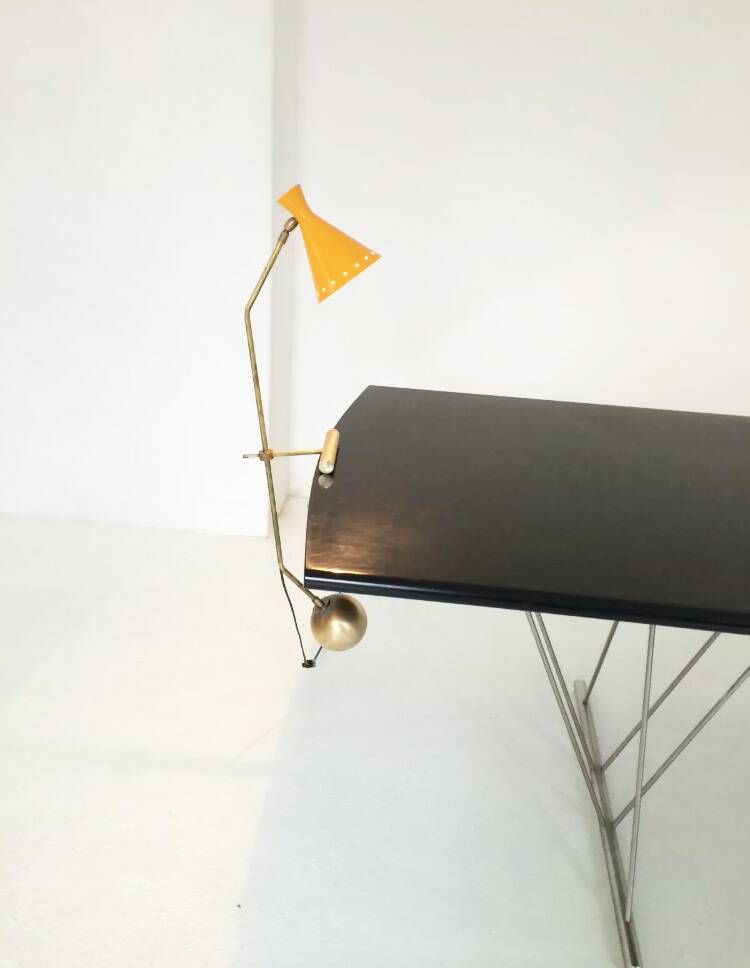 Large Italian brass counterweight lamp, 50s design