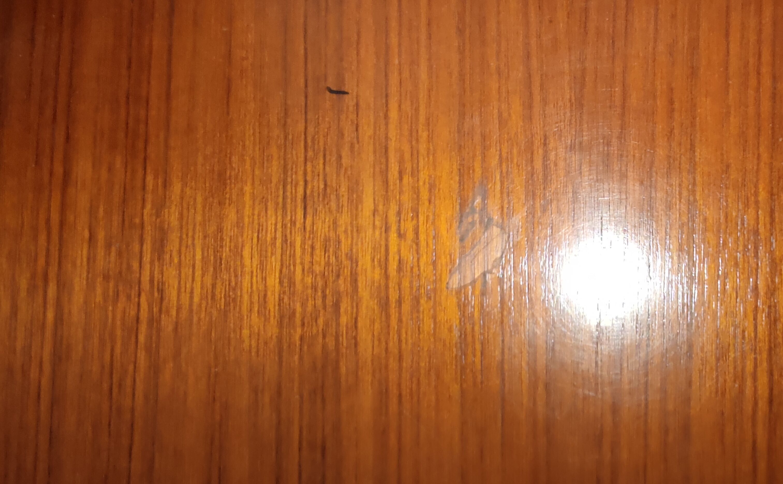 Vintage chest of drawers