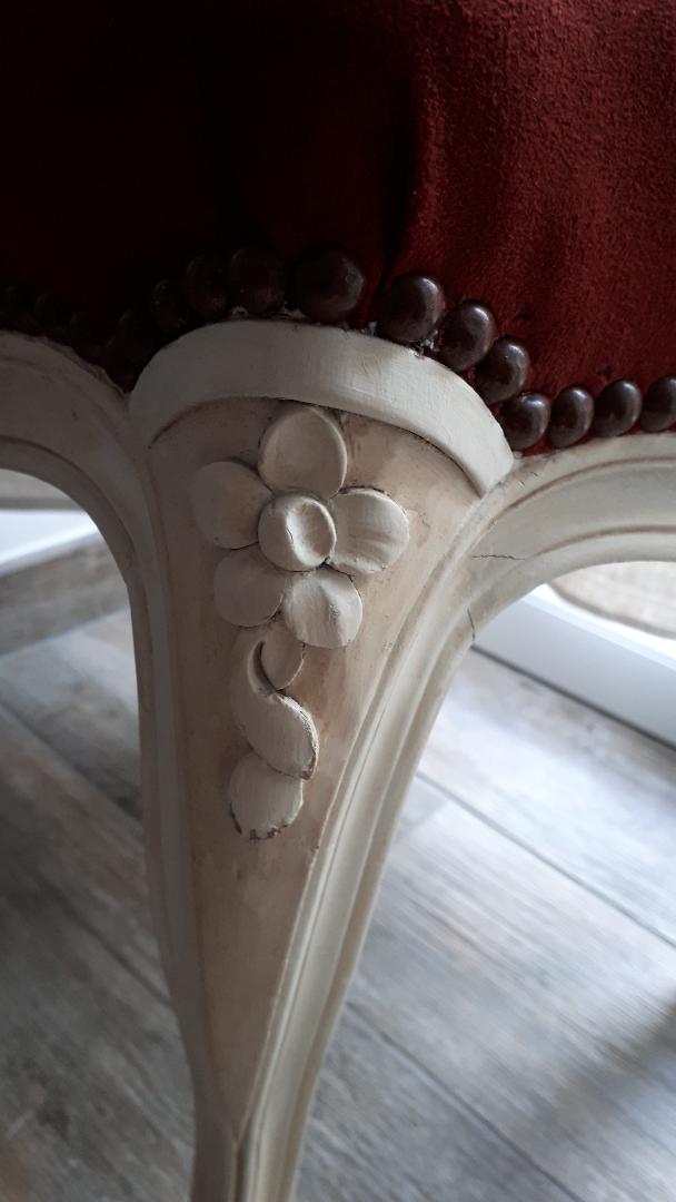 Louis XV style stool