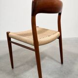 Danish design icon – Set of 6 model 75 chairs by Niels Otto Moller