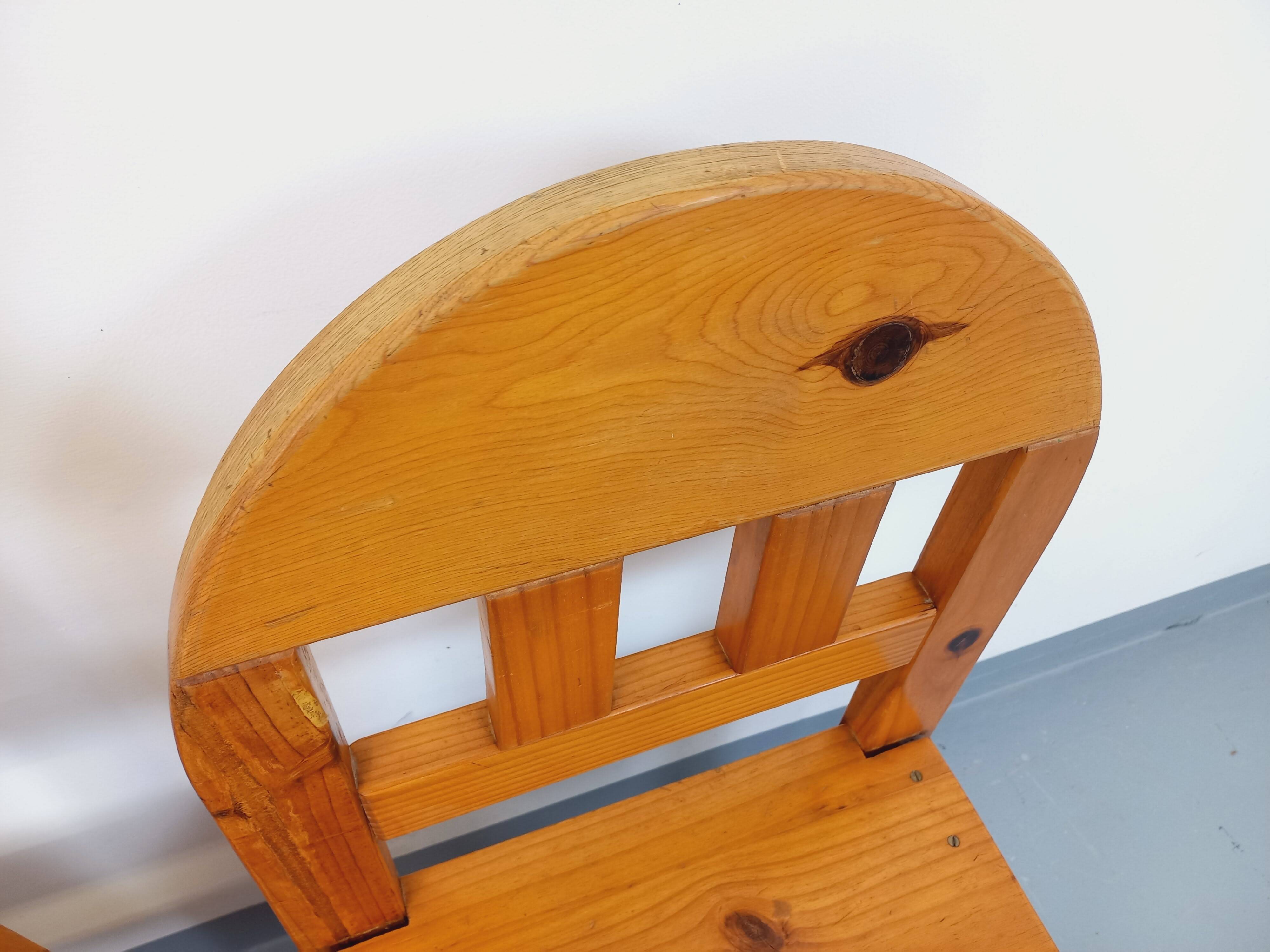 Paire de chaises vintage en pin des années 70 80