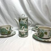 Vintage Villeroy & Boch Scarlett tea set circa 1960