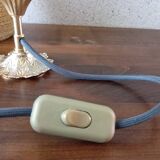 Table lamp in gilded bronze and white opaline