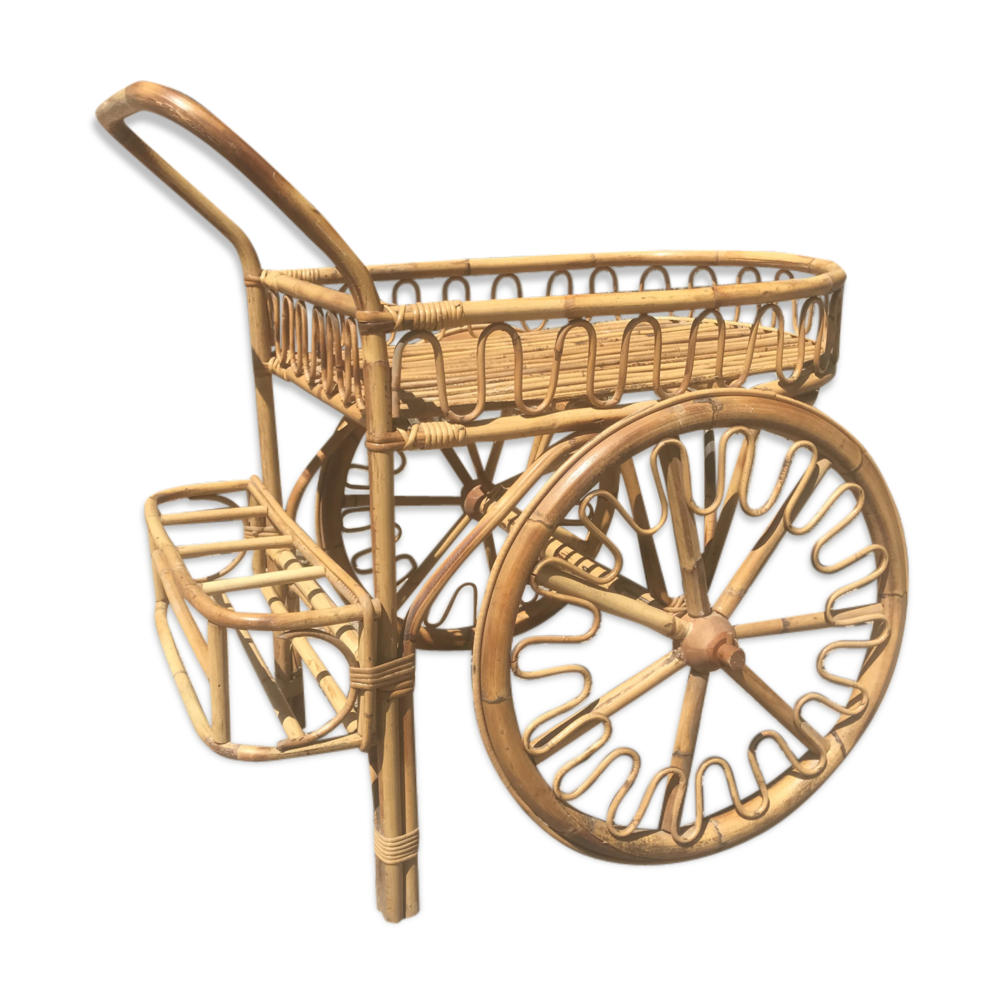 Bamboo rolling maid service