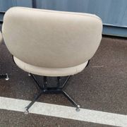 Paire de fauteuils anciens vintage