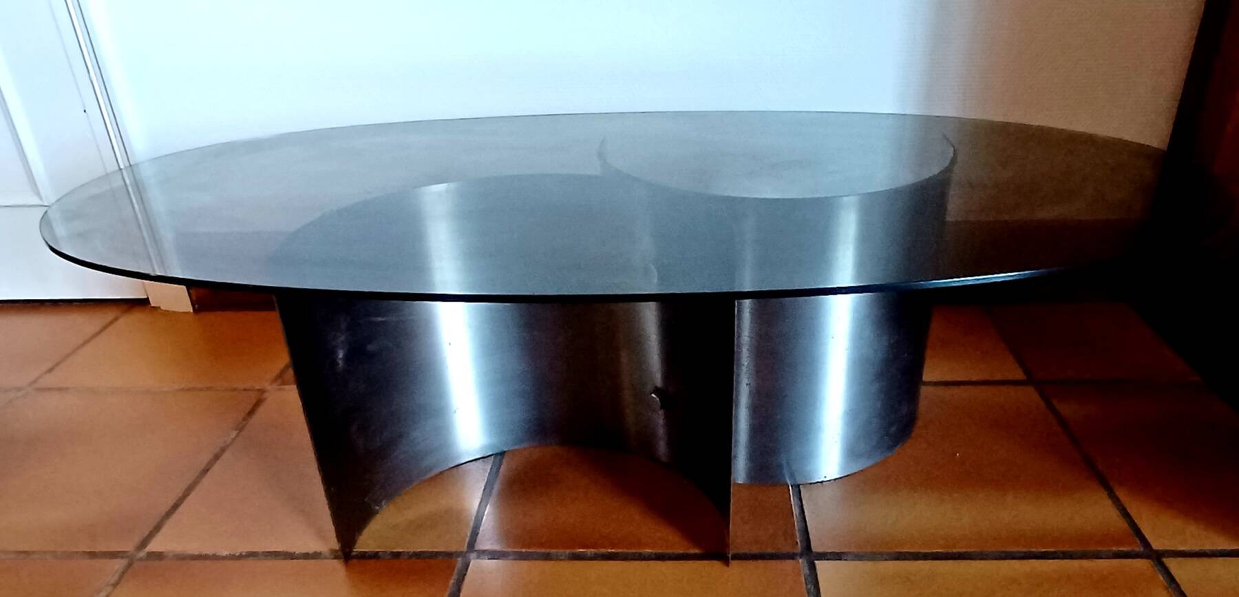 Table basse, acier brossé & verre circa 1970