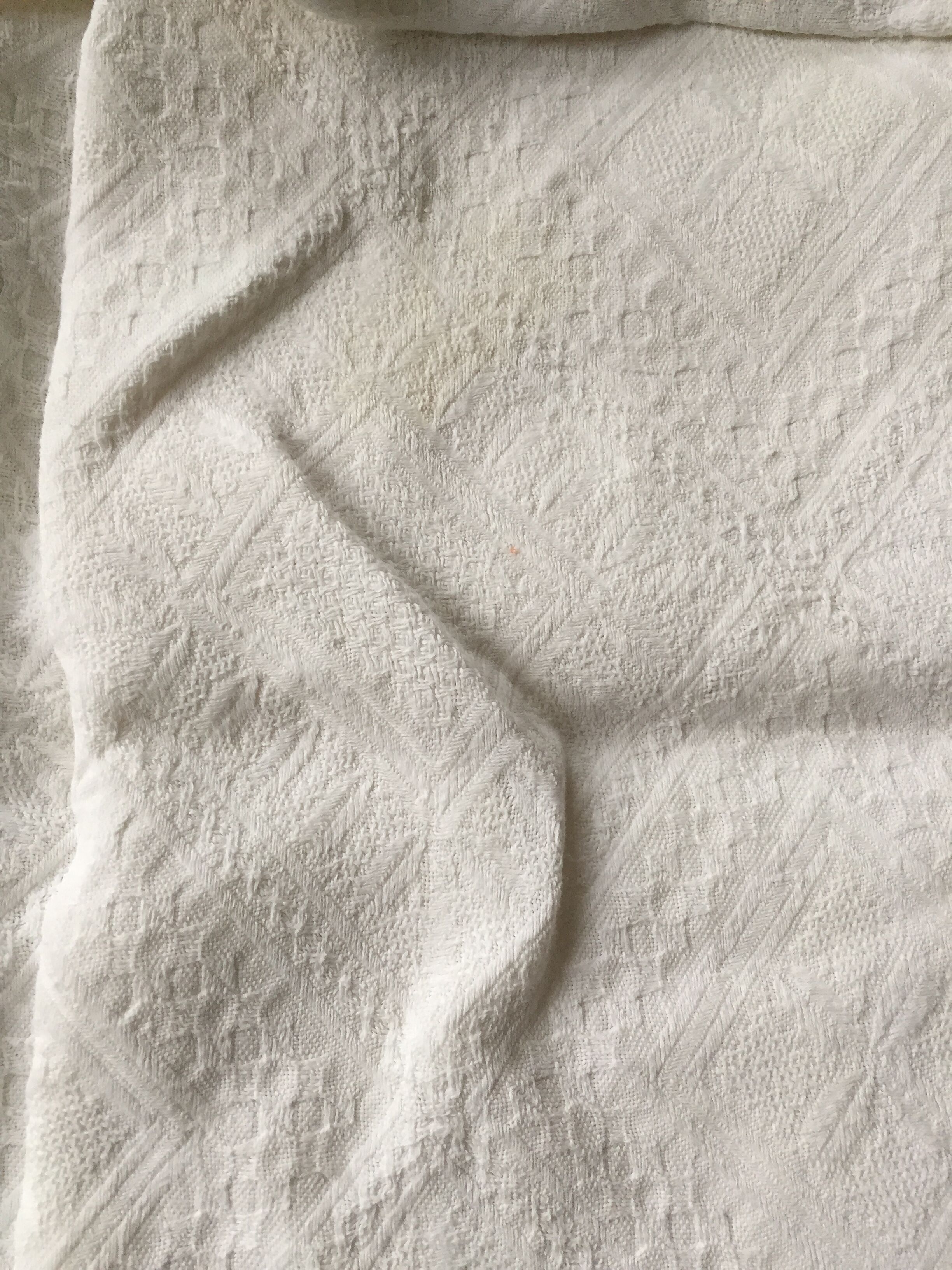 Boutis ou couvre lit ancien rétro