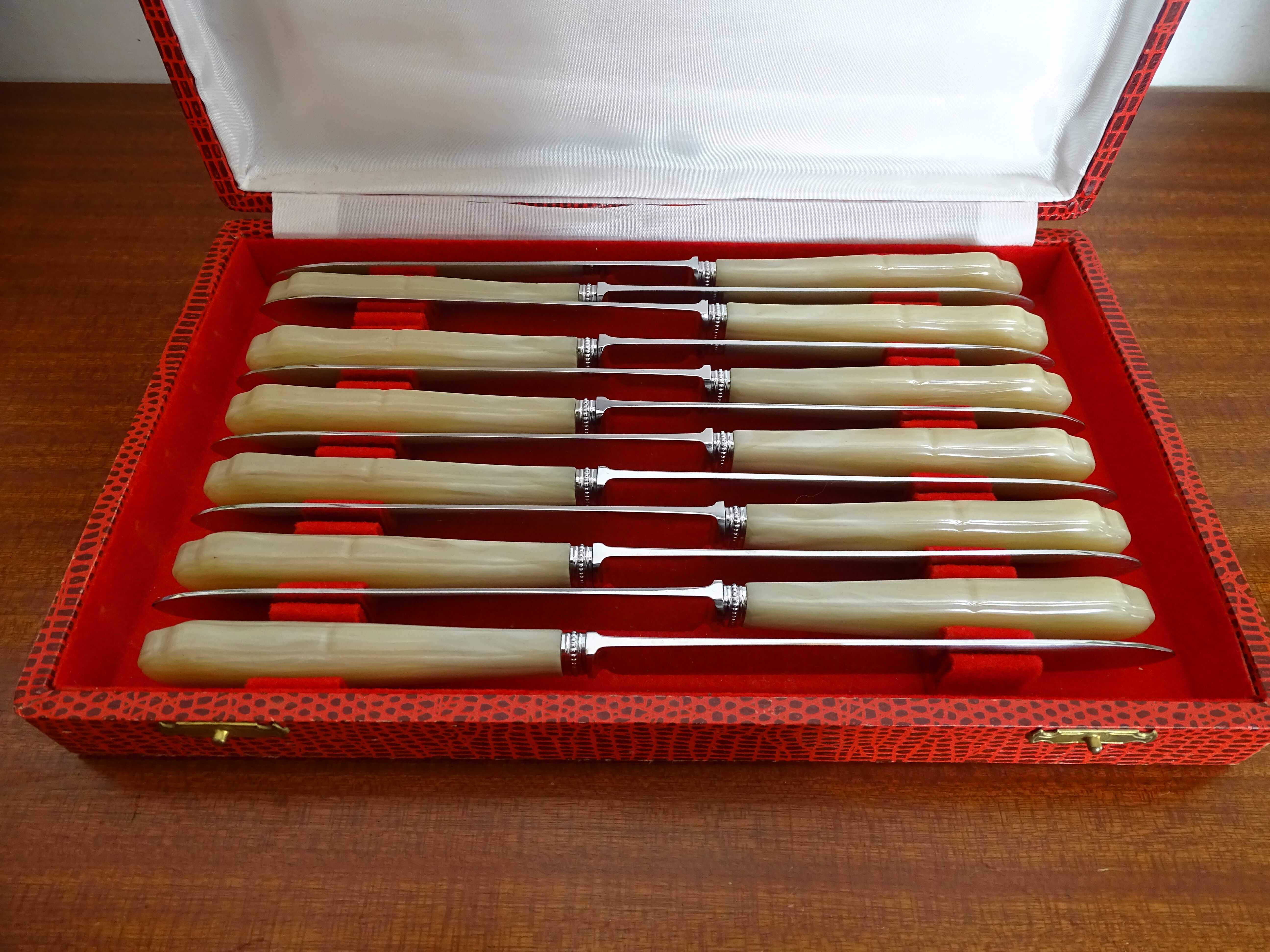12 vintage dessert knives Coutellerie Lorraine - 24,5 cm