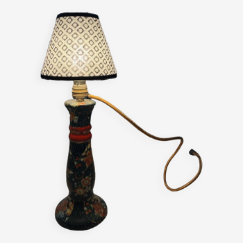 Authentic bedside lamp
