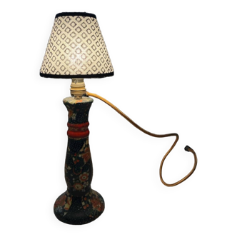 Authentic bedside lamp