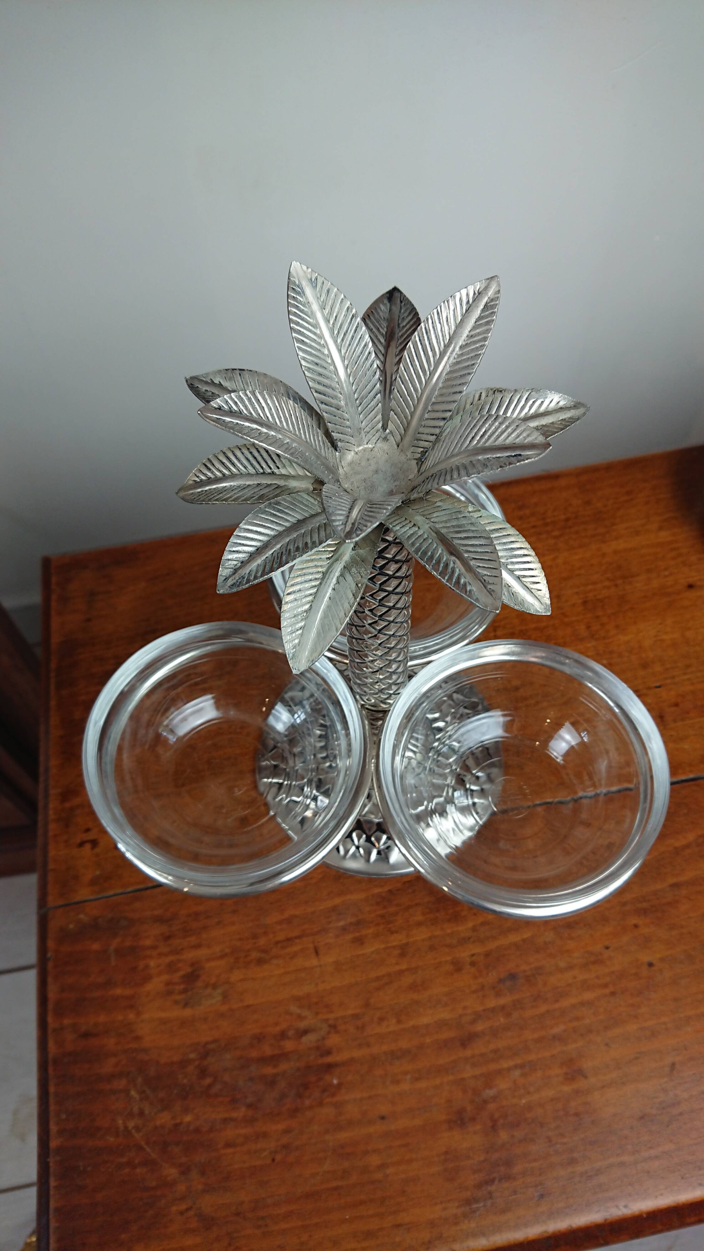 Palm tree year 60 aperitif service