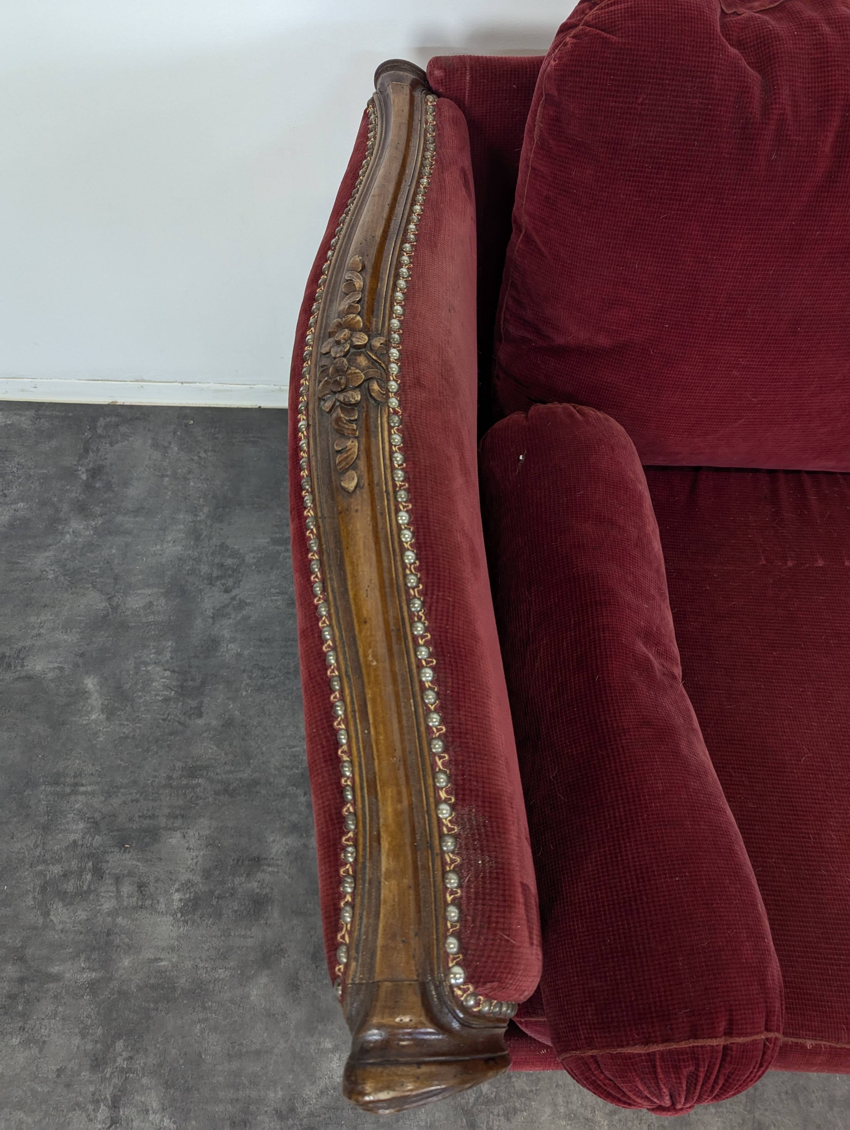 Louis XV style daybed in red velvet