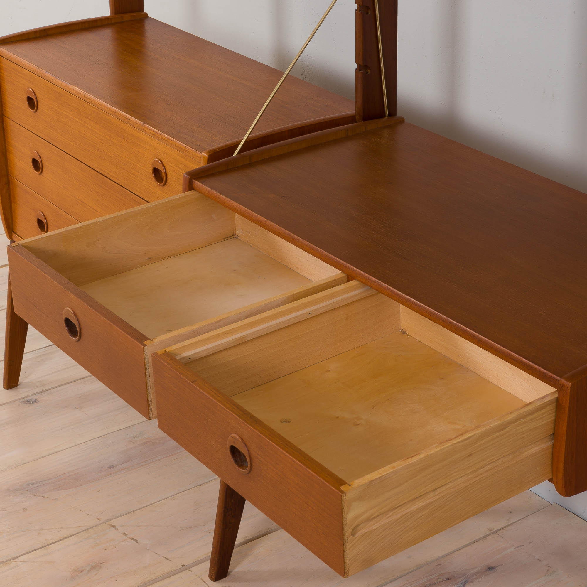 Scandinavian modern freestanding bookcase Ergo by John Texemon, Norway, 1960s.