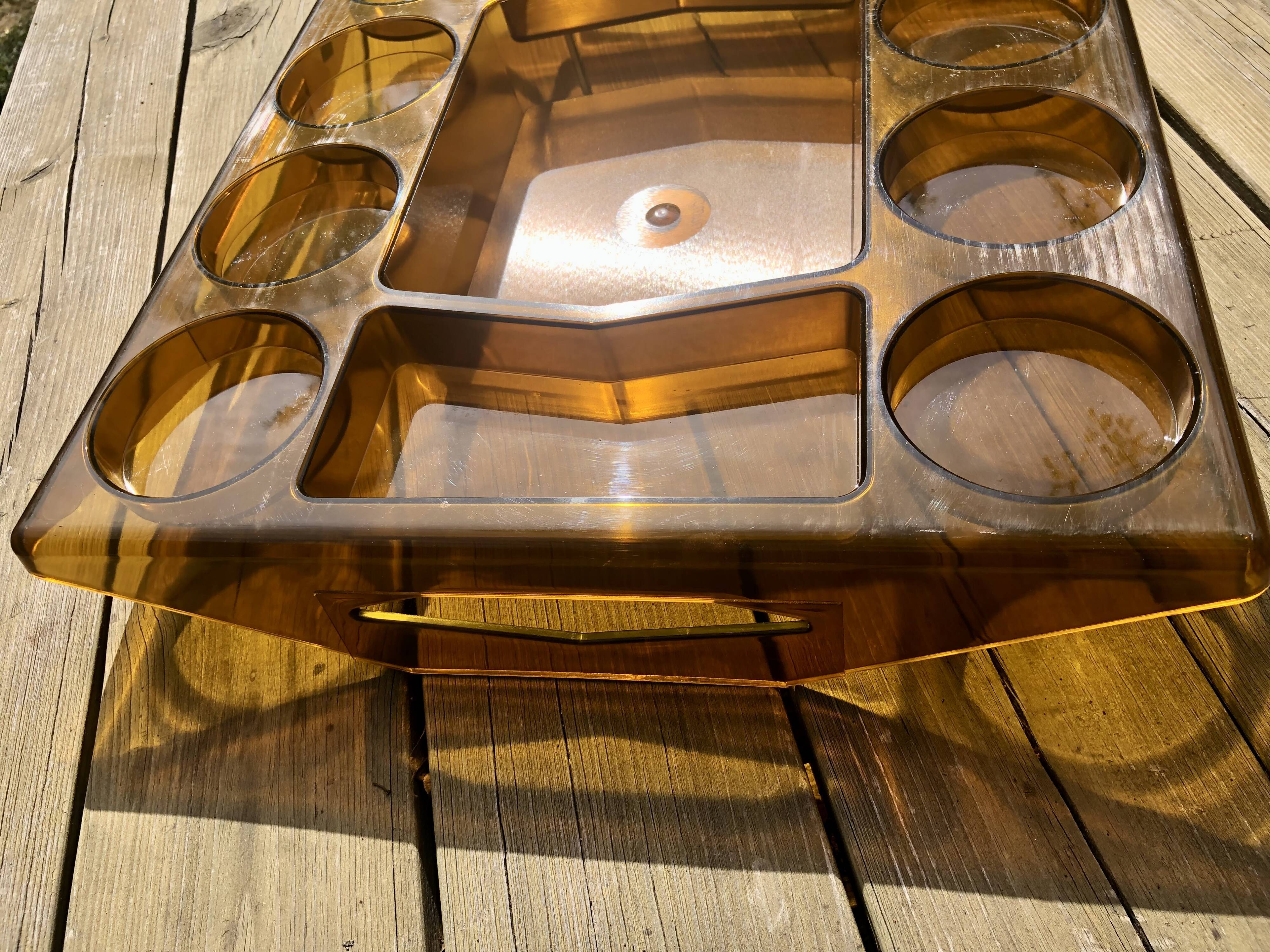 Plexiglass triumph service tray