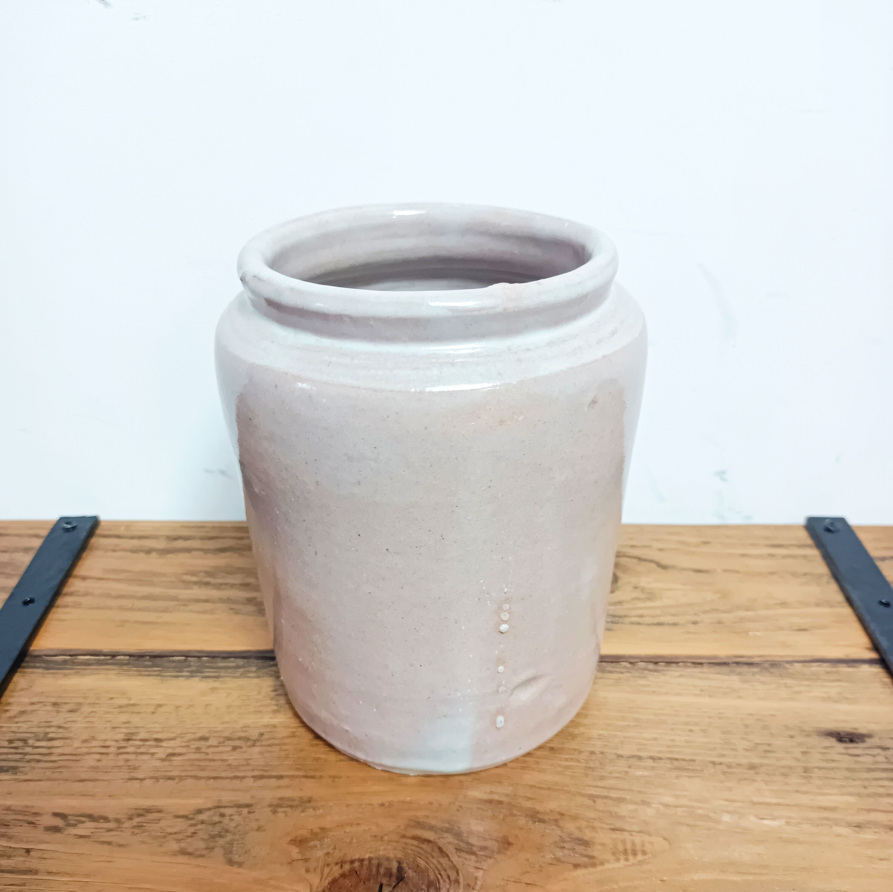 Glazed stoneware pot