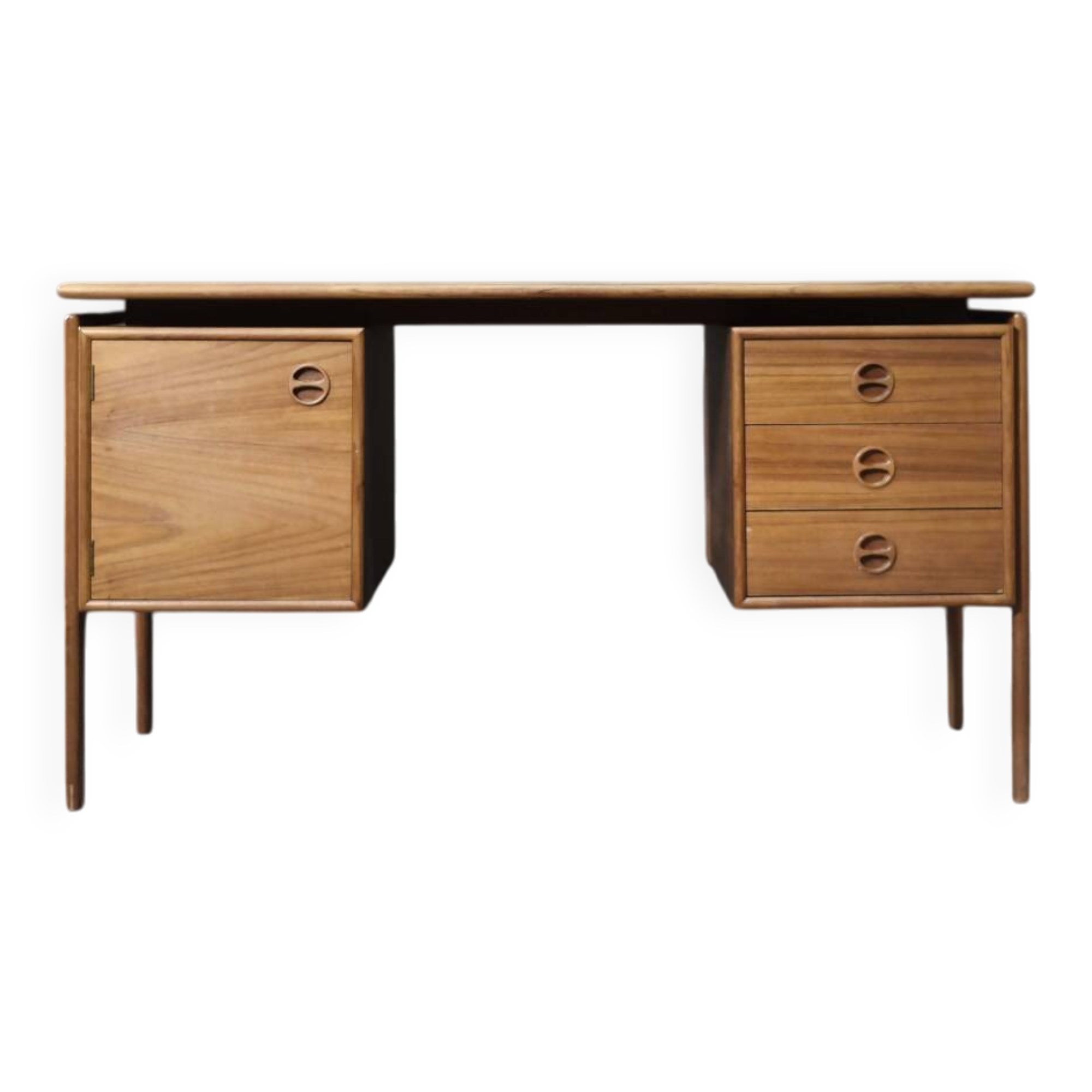 Vintage Mid-Century Danish Modern Brown Teak Desk by Arne Vodder