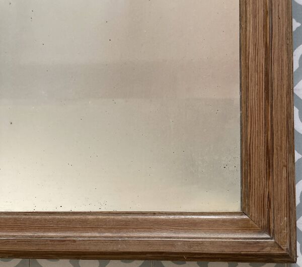 Miroir ancien carré, cadre en bois brut
