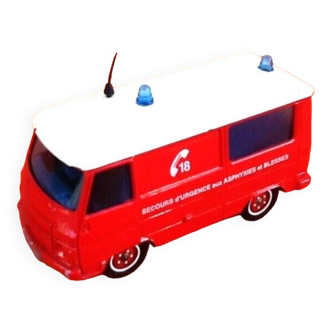 Miniature car peugeot j9 van emergency aid for asphyxiated and injured people (1987)