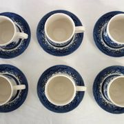 6 Vintage Blue Willow CHURCHILL Cups and Saucers, England