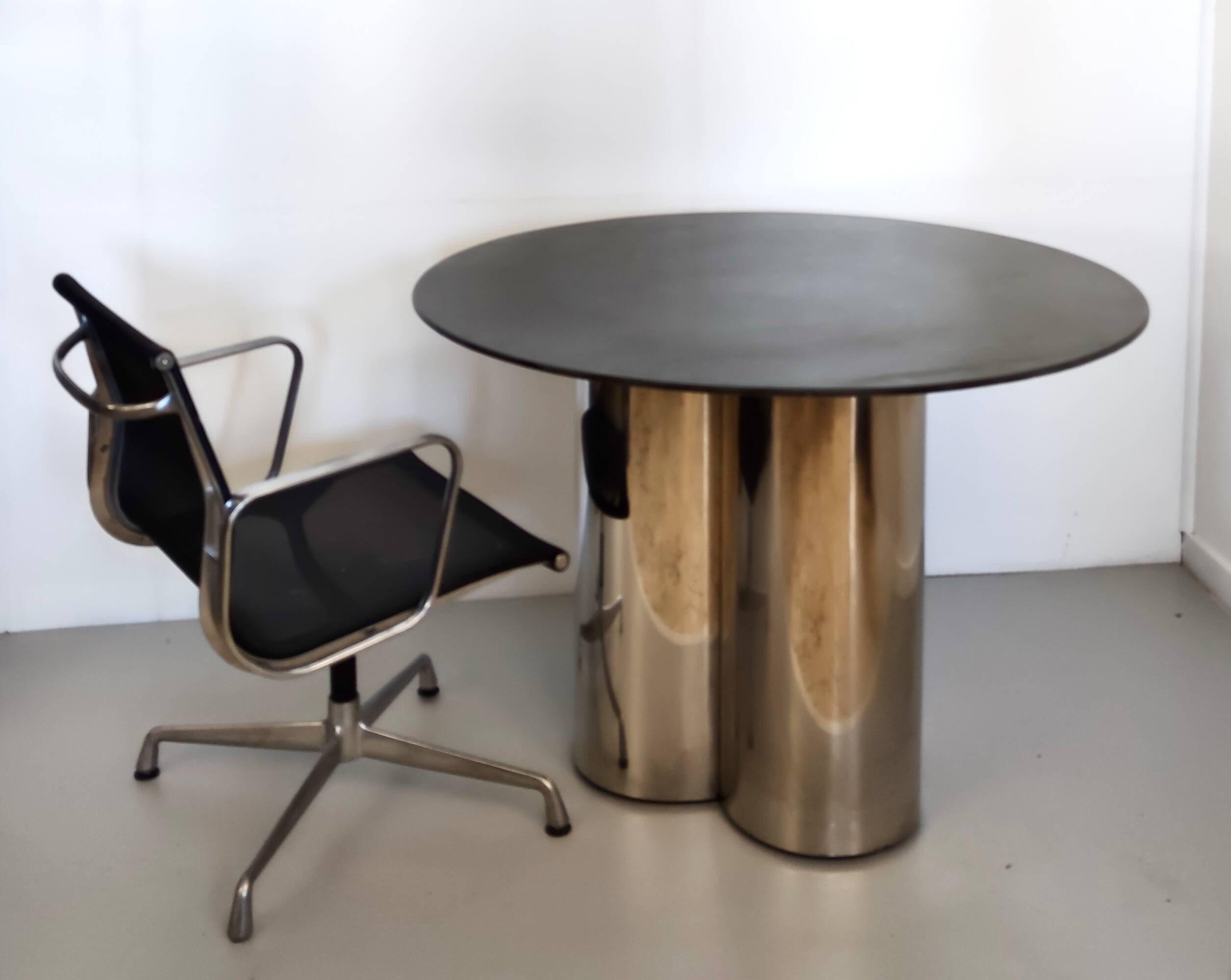 Postmodern Steel Dining Table with a Round Green Marble Top, Italy