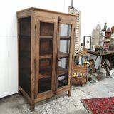 Former pantry in oak furniture