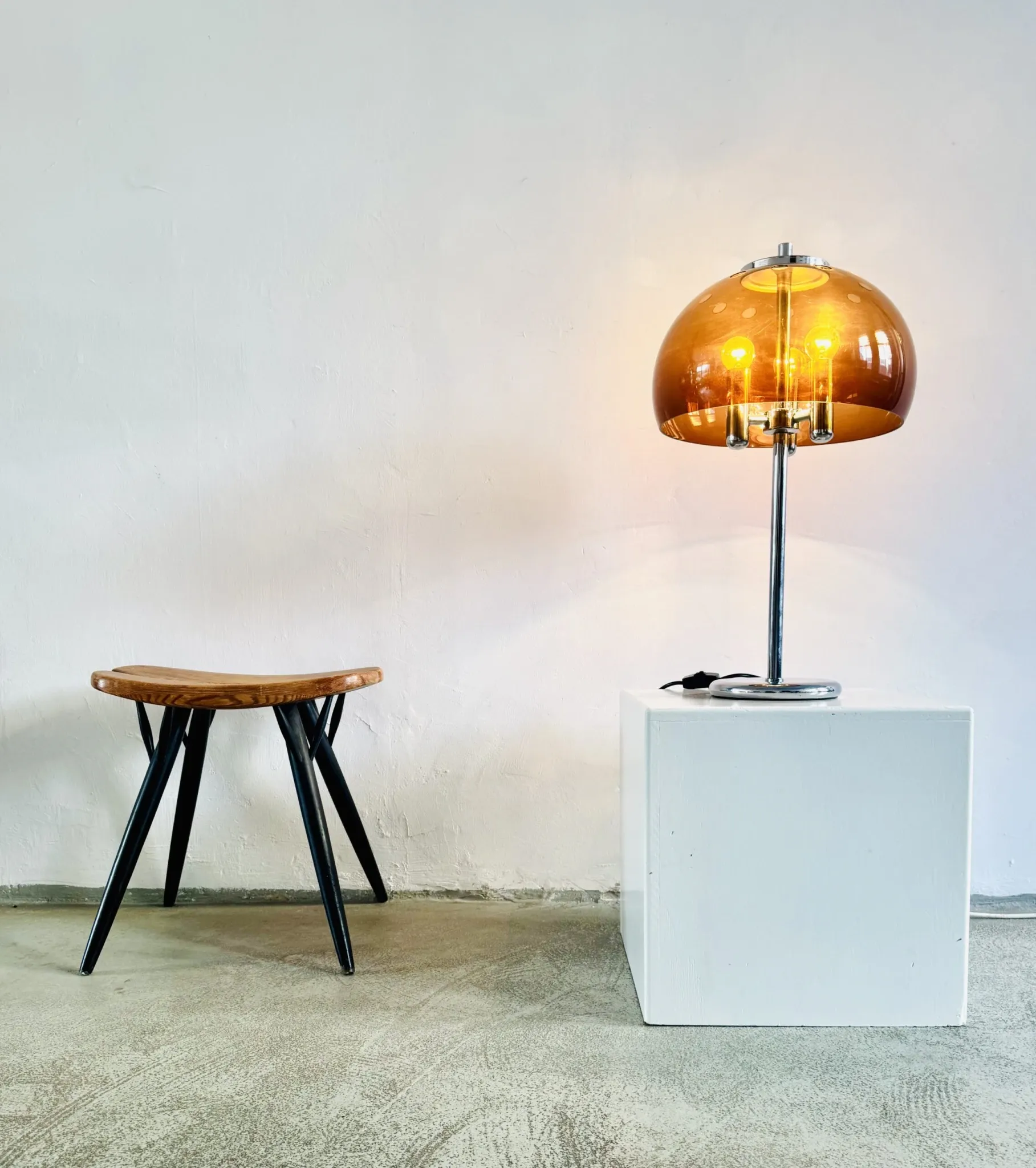 Mid-Century Chromed Mushroom Table Lamp With Acrylic Shade, Europe 1970S