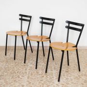 Set of 3 Italian mid-century chairs in black steel frame and natural wood seats - stackable, 1970s