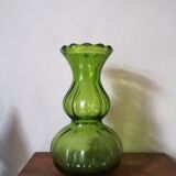 Green coloquinte vase