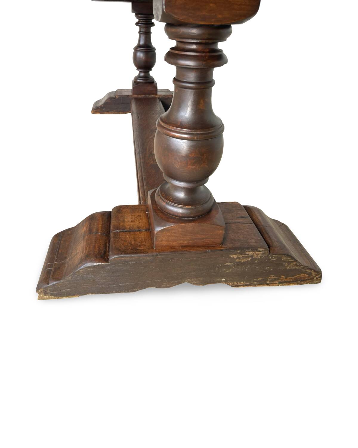 A fine 18th Century French walnut dining table