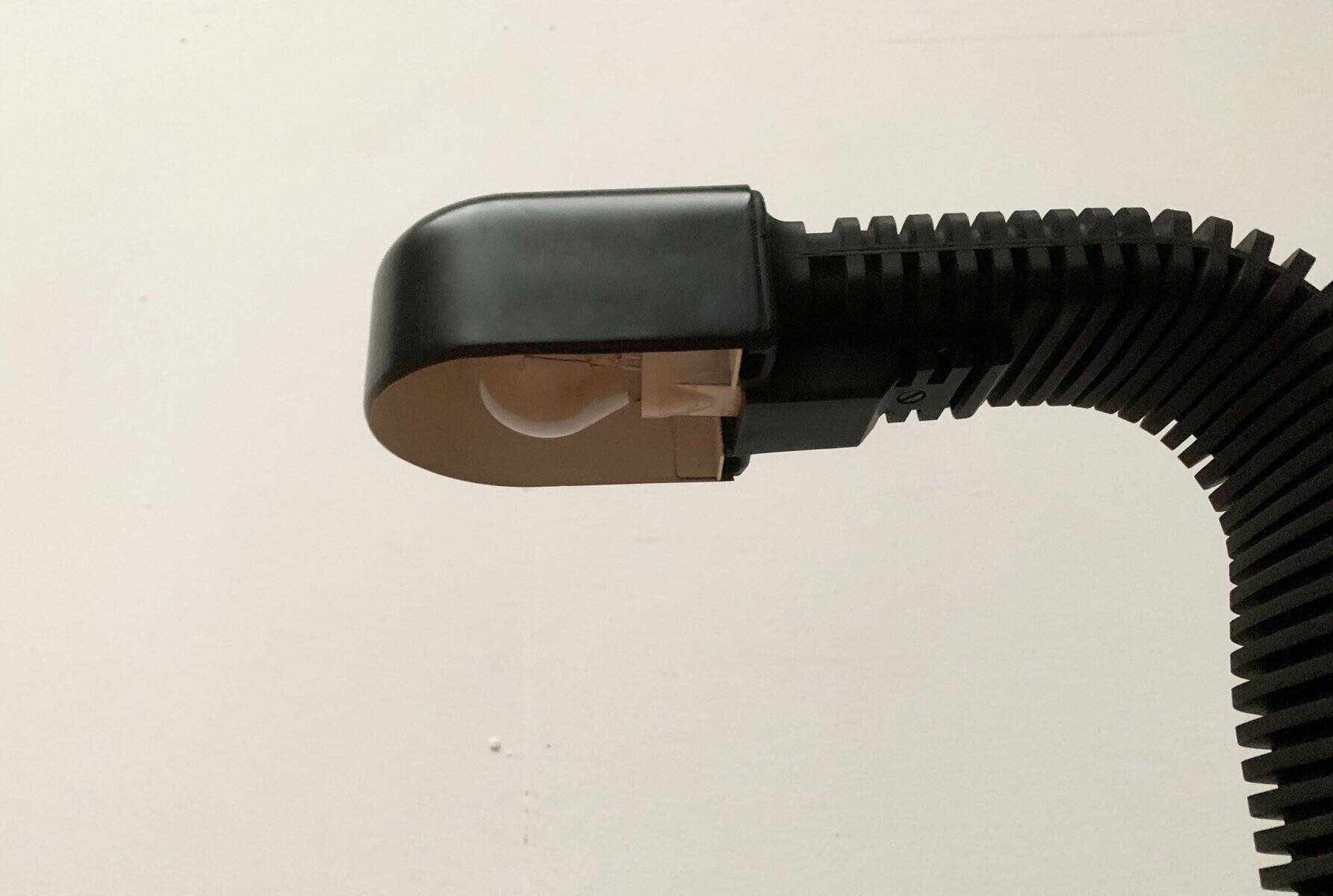 Vintage space age Cobra table lamp by Masayuki Kurokawa