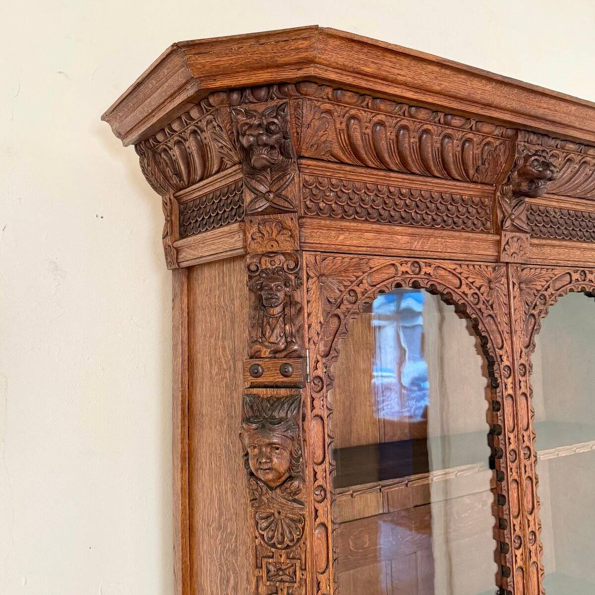 Antique Neo-Renaissance Oak Bookcase with Figural Carvings, 1870