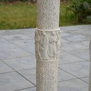 2 old plaster columns