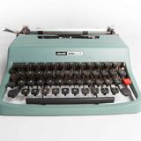 Olivetti Lettera 32 typewriter revised and new ribbon