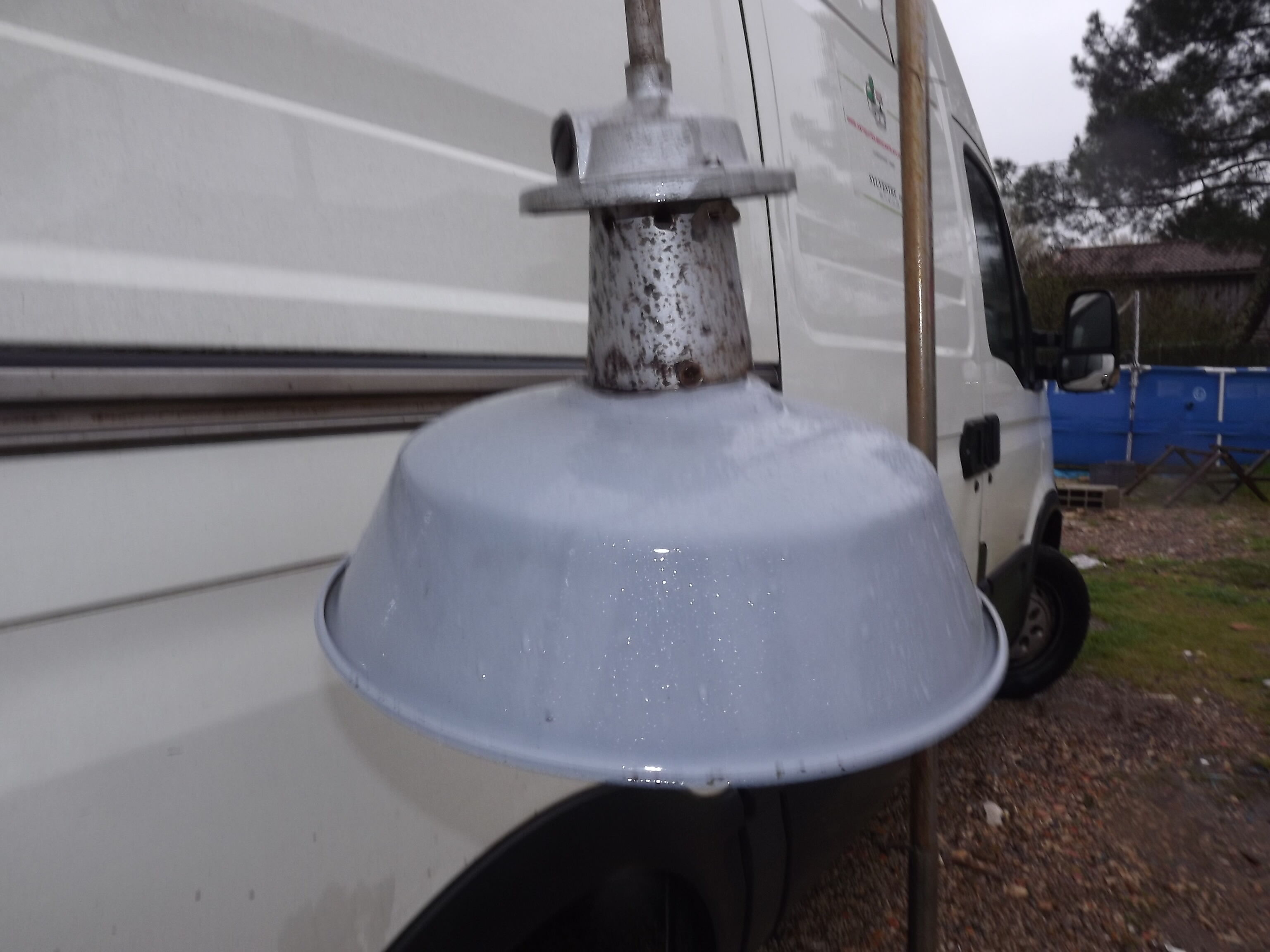 Industrial lamp in gray enameled Tole