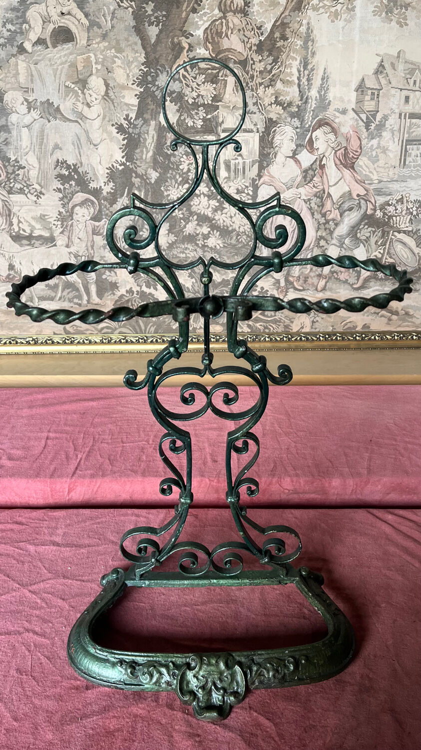 Umbrella stand in enameled cast iron and vintage iron