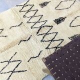 Moroccan Berber wool rug 240 x 141 Cm
