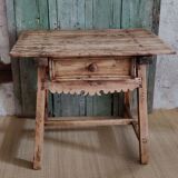 Table de chalet art populaire
