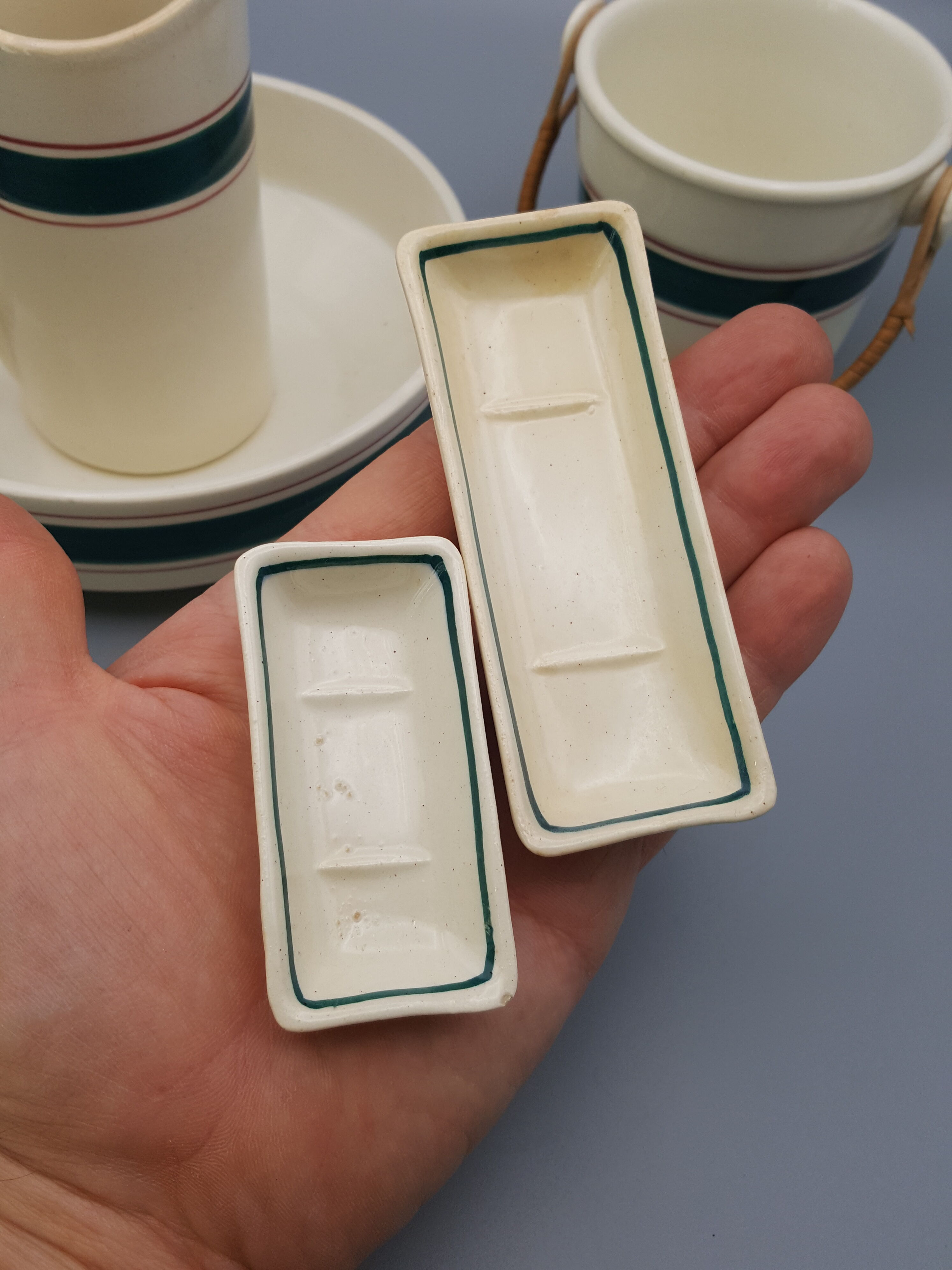 Old bathroom kit miniature ceramic toy k and g lunéville