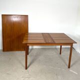 Teak extendable Danish dining table, H. Sigh & Søns Møbelfabrik AS