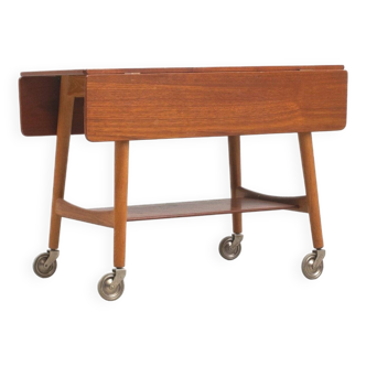 Hans Wegner Side Table / Desk with Wheels for Andreas Tuck – Oak and Teak, 1950s Danish Design