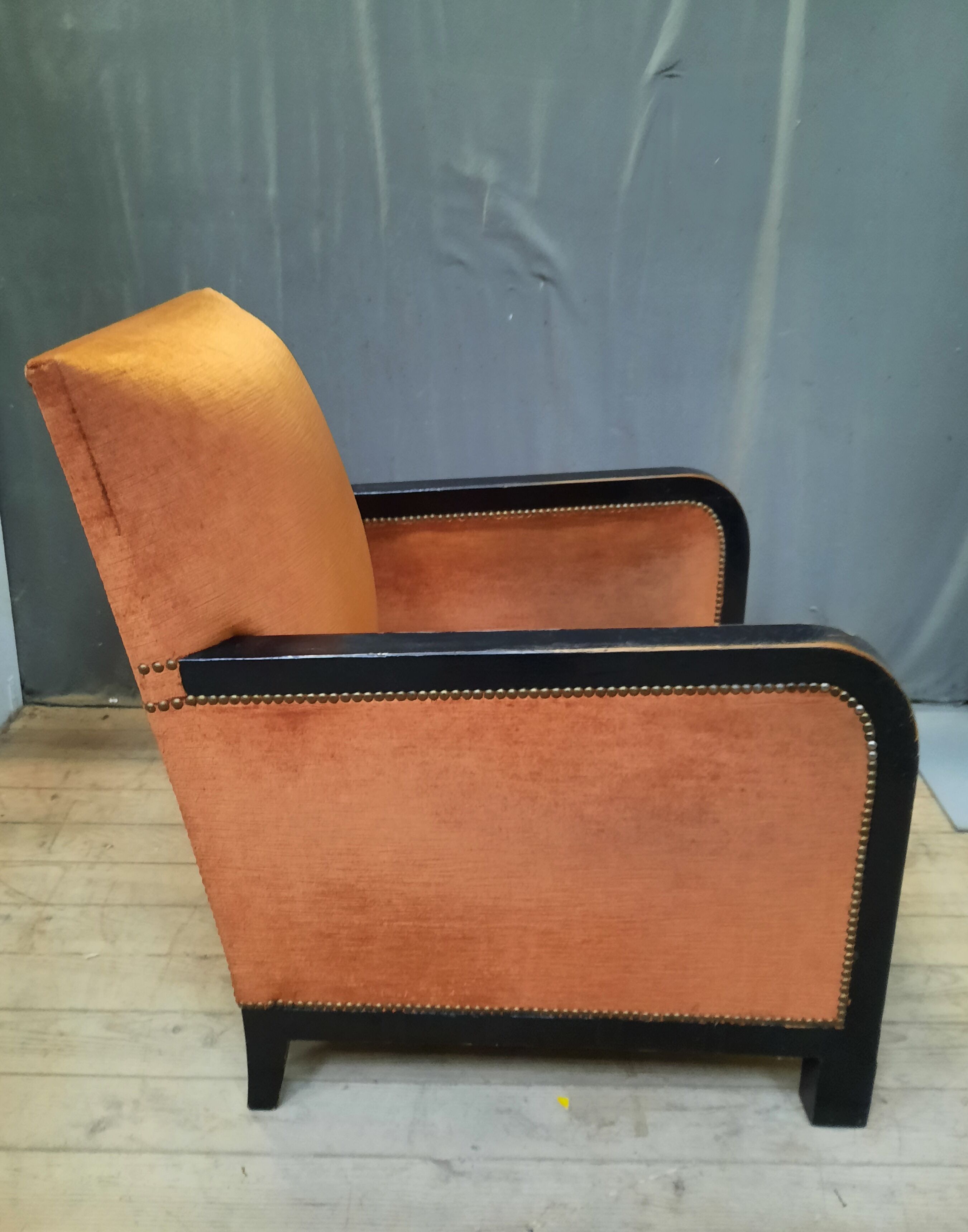 Fauteuil club bois et velour