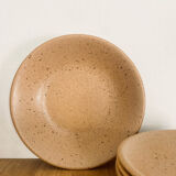4 hollow plates in speckled stoneware