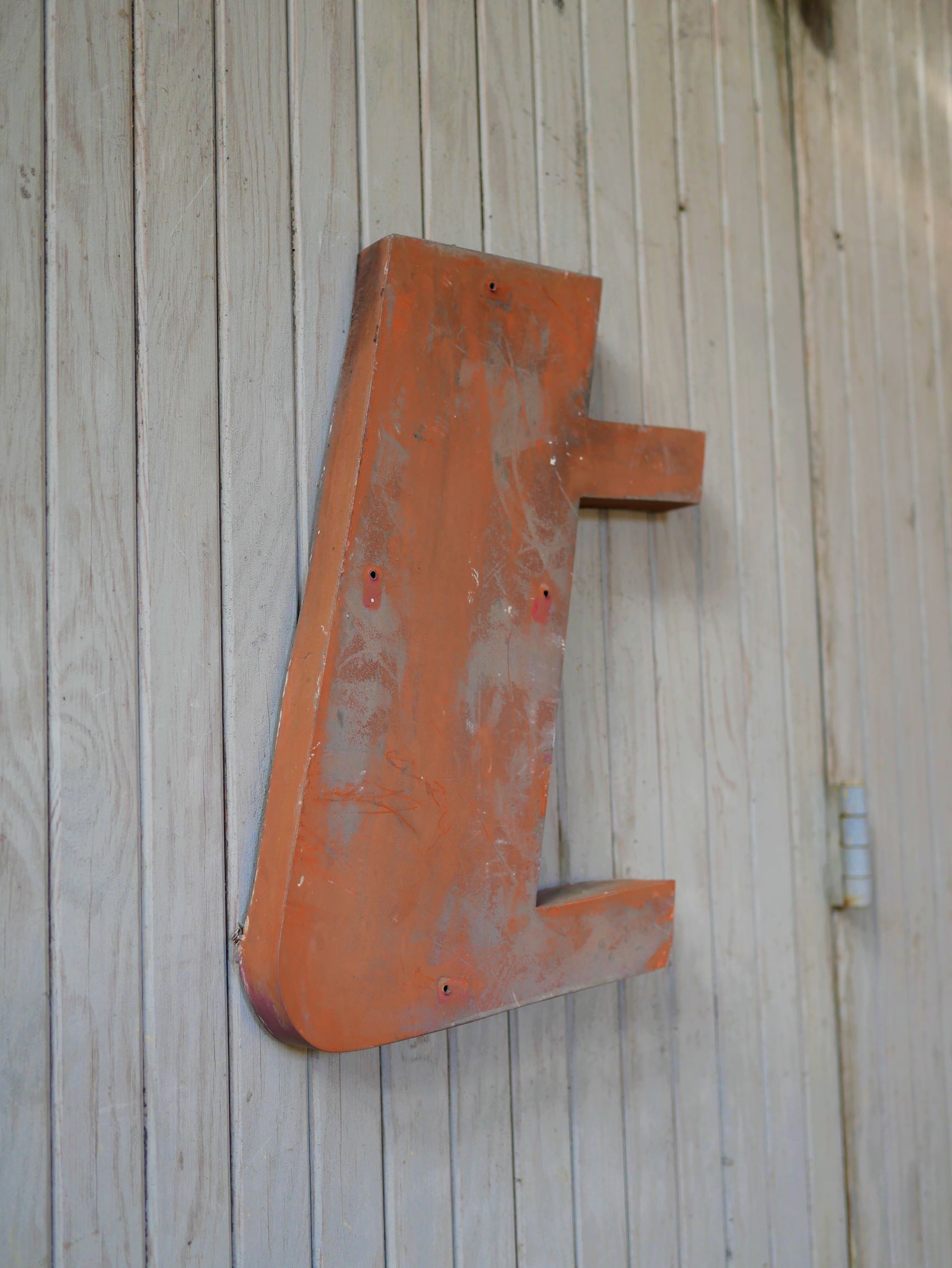 Letter to sign vintage metal "T".