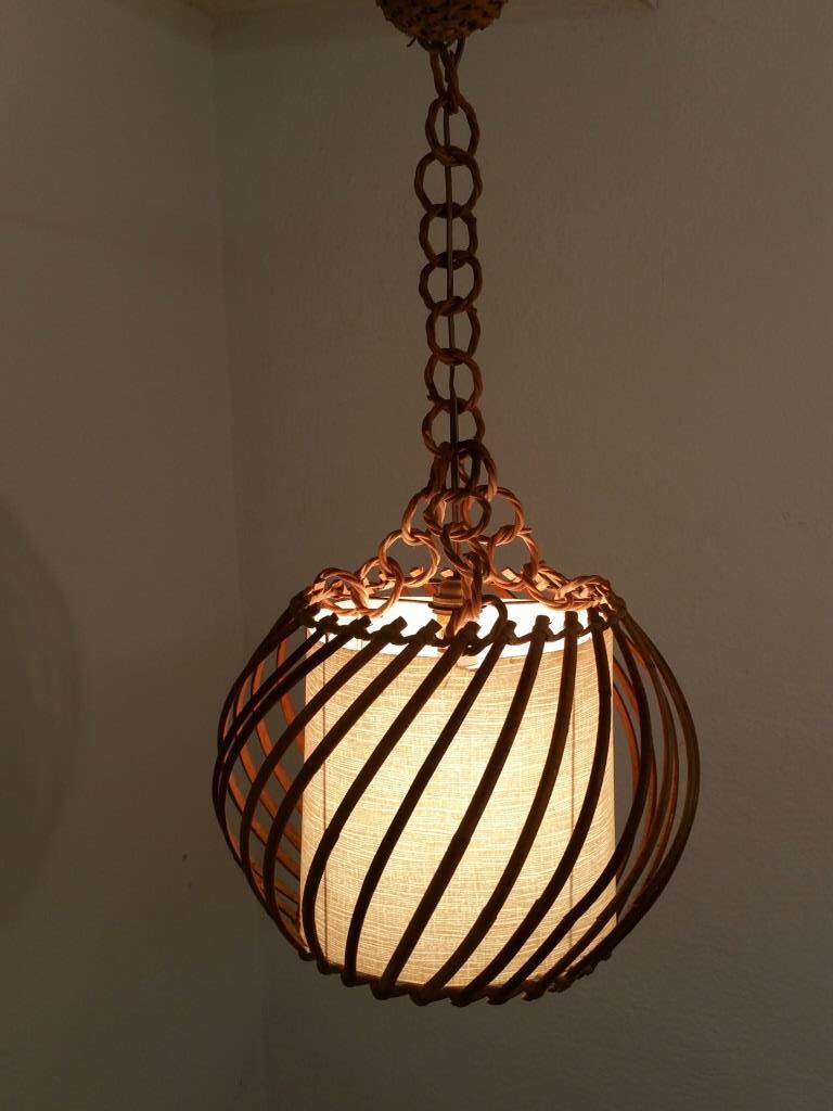 Hanging lamp wicker
