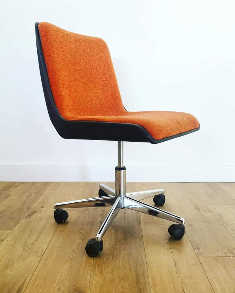 Office armchair Eurosit orange fabric