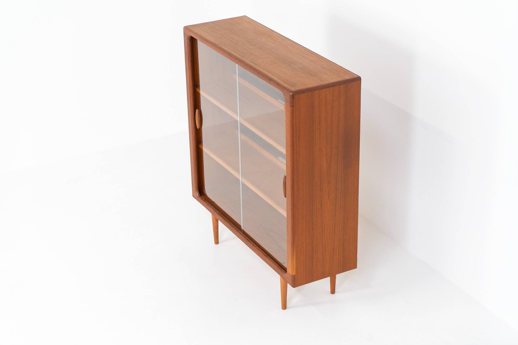 Showcase in teak by Svend Dyrlund