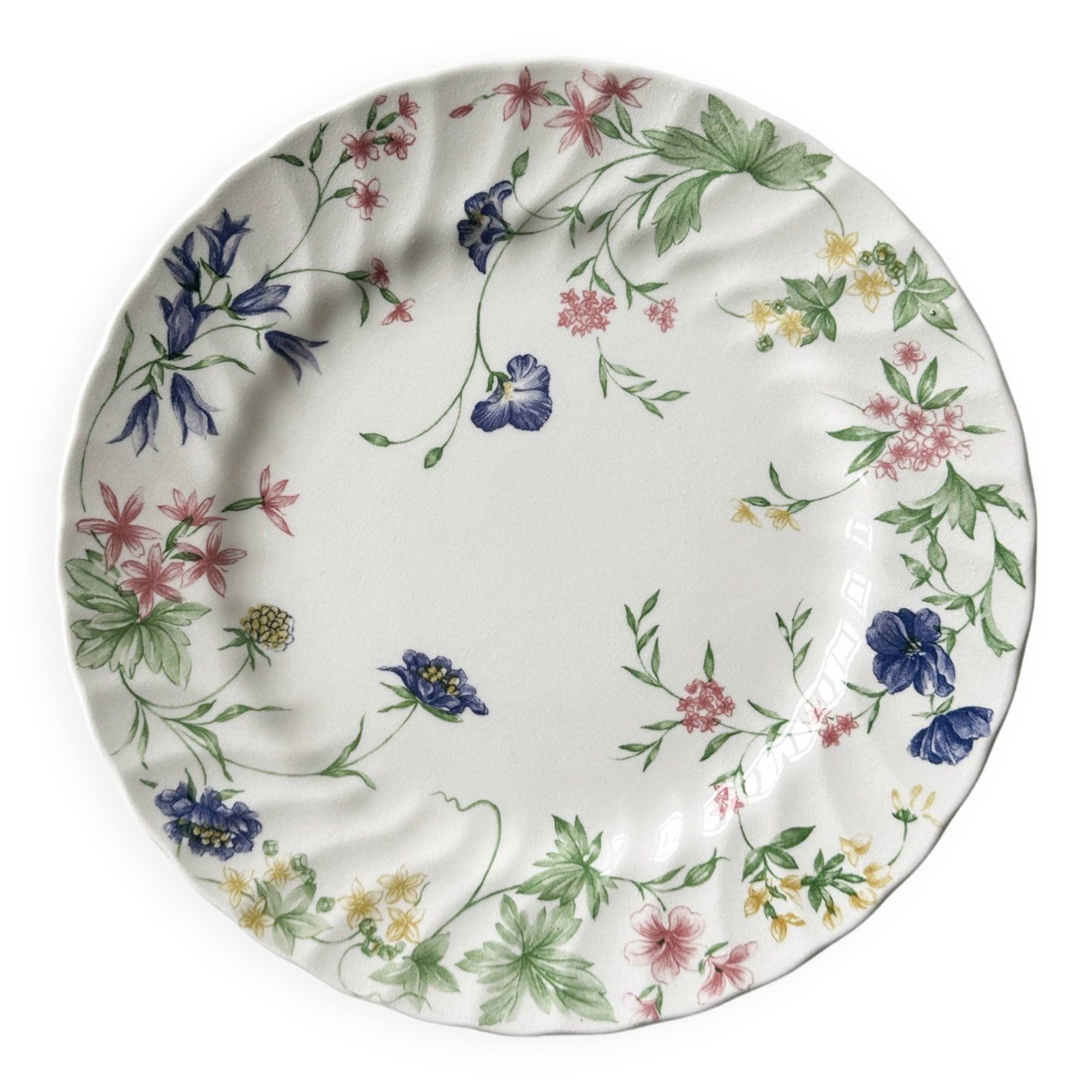 Porcelain serving plate.