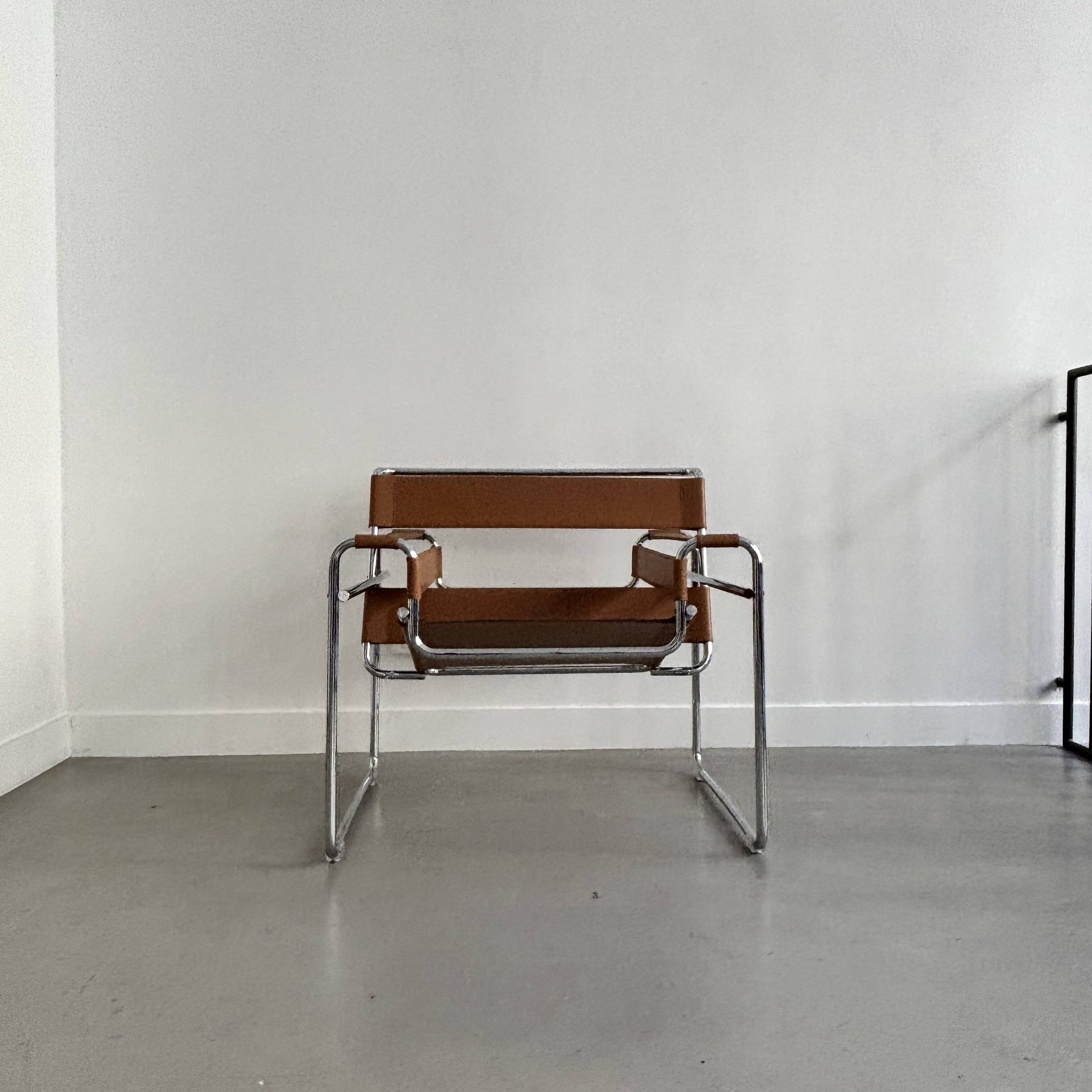 Wassily chair by Marcel Breuer for Gavina