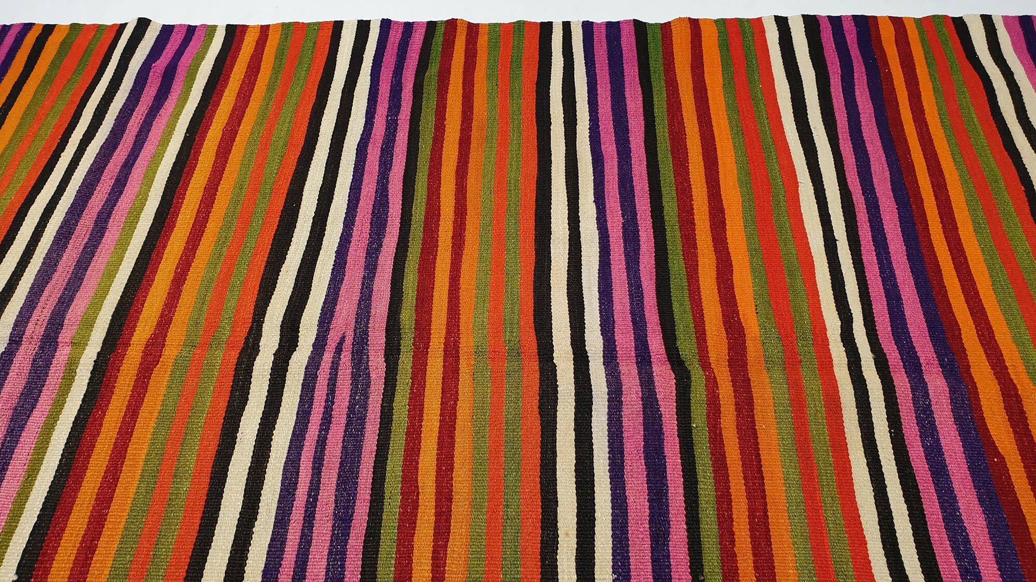 Tapis Kilim, 242x149 cm