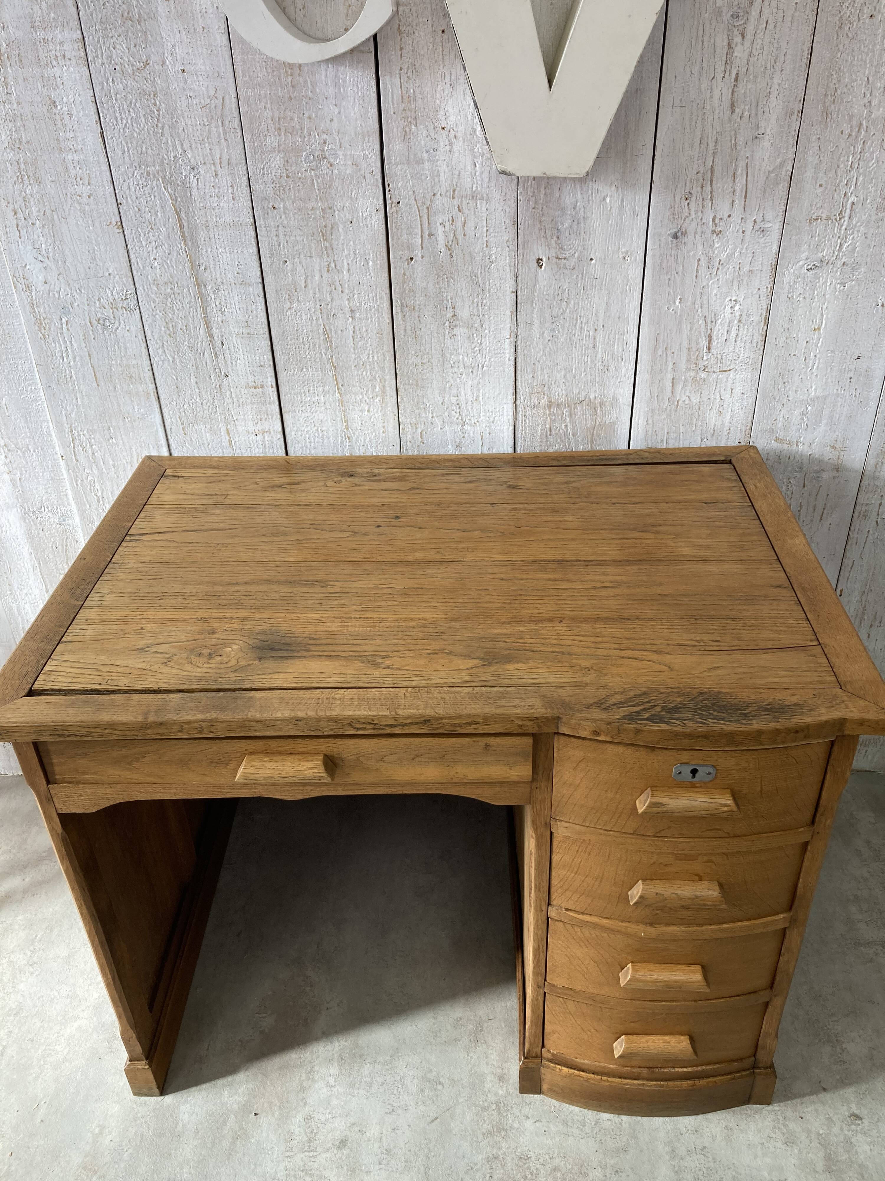 Bureau vintage